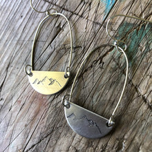 Load image into Gallery viewer, Hammered SILVER half circles and pearls hoop earrings
