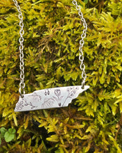 Load image into Gallery viewer, State of Tennessee wildflower necklace
